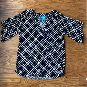 Women’s Escapada Black & White Bell Sleeve Blouse- M